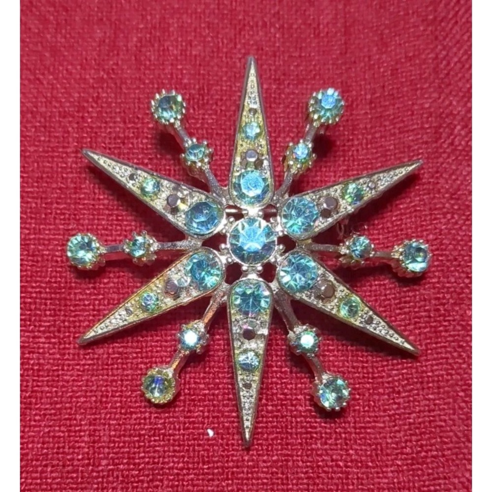 Vintage‎ Starburst Brooch Pin Silver Tone W/ Sapphire Blue Rhinestones